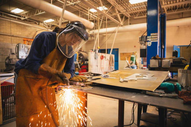 Affordable Welder Services in Flordell Hills, MO